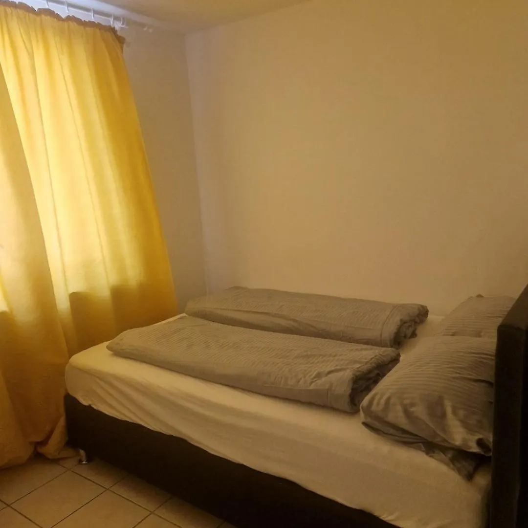 Apartment Hanin 12 Munich